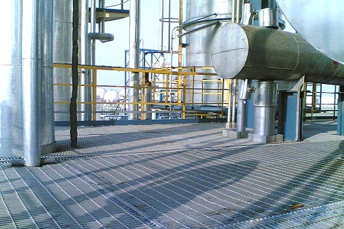 石油炼化钢格栅板平台完工项目